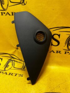 OSŁONA BOCZEK DESKI KONSOLI LEWA AUDI A8 D5 4N