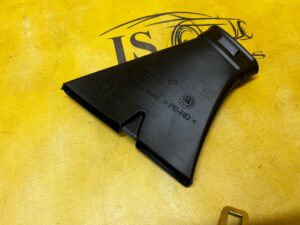 KANAŁ TUNEL NAWIEWU POWIETRZA WNĘTRZA TYŁ PRAWY VOLVO XC90 II