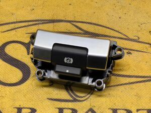 PRZEŁĄCZNIK PRZYCISK HAMULCA RĘCZNEGO LR RANGE ROVER EVOQUE II L551