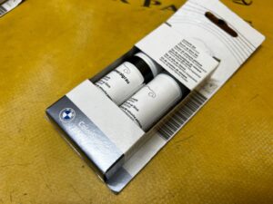 LAKIER ZAPRAWKA ZAPRAWKOWY BMW B39 MINERALGRAU MET. NOWY OEM