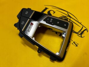 RAMKA ZMIANY BIEGÓW PRZYCISK HAMULCA POSTOJOWEGO START STOP AUDI SQ7 4M0