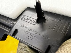 POSZYCIE OSŁONA OBUDOWA SŁUPKA C TYŁ LEWY FORD RANGER MK5 V