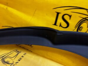 LISTWA OSŁONA BAGAŻNIKA LAMPY TYŁ PRAWA MERCEDES CLS W218 SHOOTING BRAKE