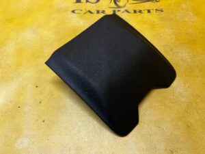 OSŁONA BEZPIECZNIKÓW DESKI RENAULT MEGANE IV