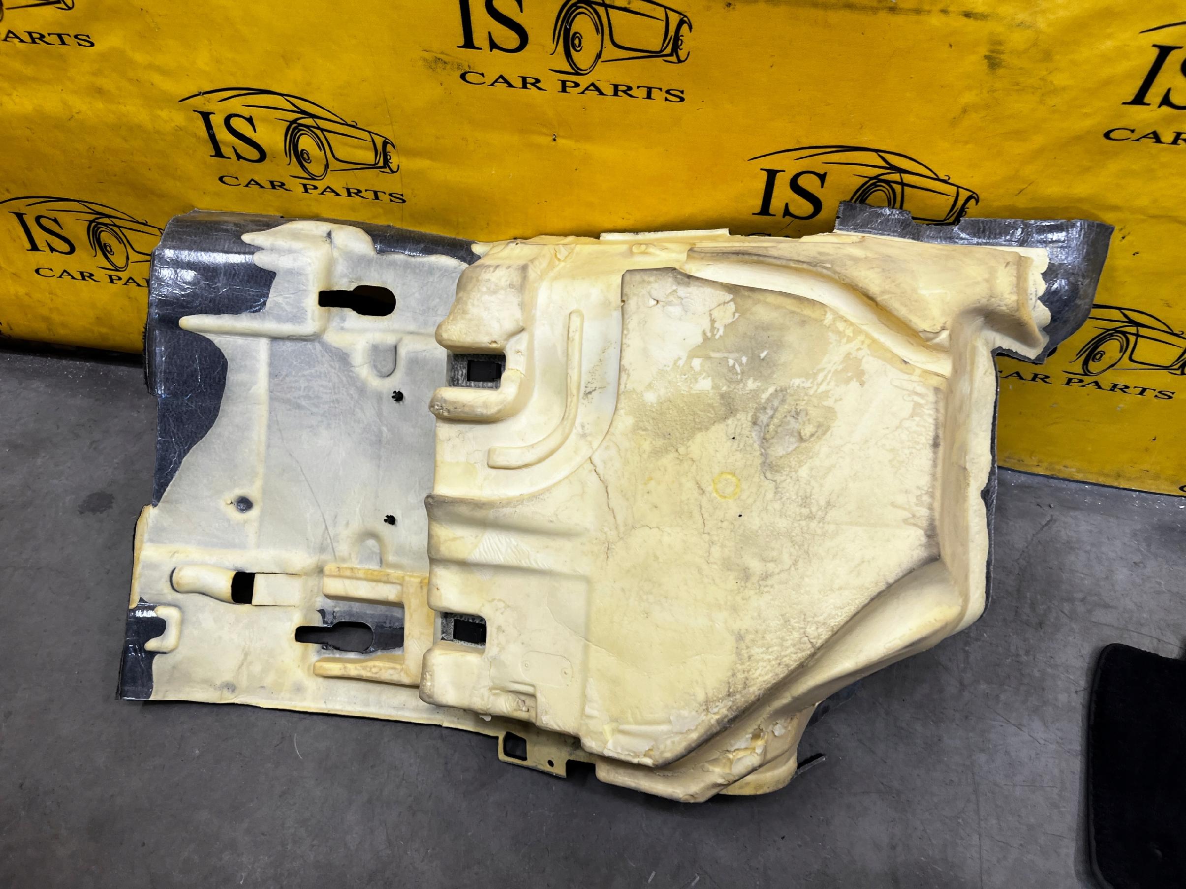 MATA DYWAN WYKŁADZINA PODŁOGI PRZÓD PRAWY JAGUAR E-PACE X540