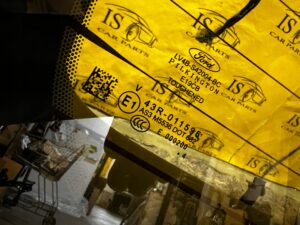 KOMPLET KLAPA BAGAŻNIKA ZDERZAK TYŁ KAMERA FORD KUGA MK3 LIFT SOLAR SILVER