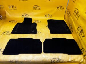 KPL DYWANIKI WYCIERACZKI WELUROWE PLATINUM FORD EXPLORER VI MK6 EU NOWE OEM