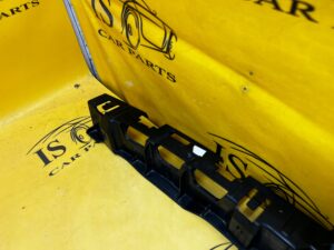 ŚLIZG MOCOWANIE WSPORNIK ZDERZAKA TYŁ PORSCHE MACAN 95B