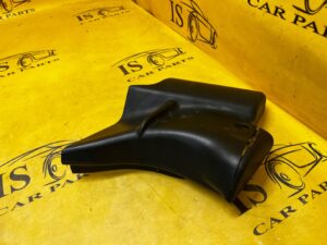 POSZYCIE OSŁONA SŁUPKA ŚRODKOWY B LEWY CHEVROLET CORVETTE CABRIO C5 97-04