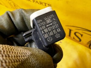 2 X CZUJNIK UDERZENIA UDERZENIOWY MERCEDES GLS X166