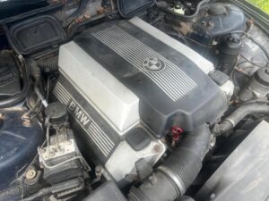 KOMPLETNY SILNIK SŁUPEK MOTOR M62B44 M62 BMW E38 E39 740i