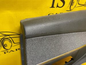 BOCZEK TAPICERKA DRZWI PRAWY TYŁ PEUGEOT 3008 II GT-LINE