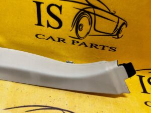 OSŁONA SŁUPKA POSZYCIE PRAWY TYŁ JAGUAR XJ X351