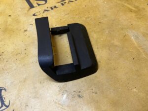 OSŁONA ZAŚLEPKA SZYNY PROWADNICY FOTELA PRZÓD LEWY MERCEDES GL X166