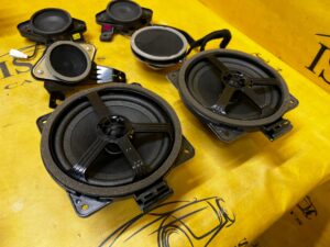 ZESTAW NAGŁOŚNIENIE GŁOŚNIKI HARMAN SUBWOOFER KIA SORENTO III