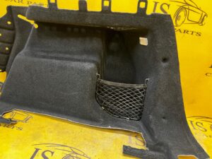 BOCZEK TAPICERKA BAGAŻNIKA PRAWA LR RANGE ROVER EVOQUE II L551