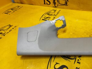 POSZYCIE OSŁONA OBUDOWA SŁUPKA PRZÓD A LEWY RENAULT SCENIC IV