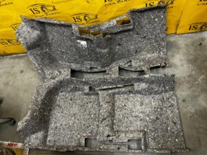 WYKŁADZINA FILC WYGŁUSZENIE PODŁOGI SKODA SCALA