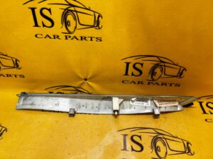 OSŁONA SŁUPKA POSZYCIE PRAWY TYŁ JAGUAR XJ X351