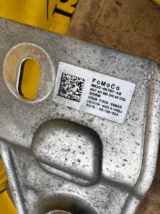 BELKA WSPORNIK POD CHŁODNICE PRZÓD FORD BRONCO 21-