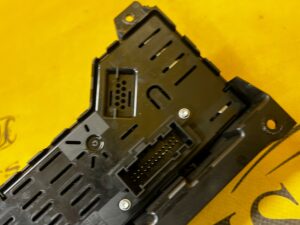 PRZEŁĄCZNIK PANEL STEROWANIA KLIMATYZACJI FORD BRONCO 21-