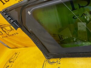 SZYBA KAROSERYJNA BŁOTNIKA TYŁ PRAWY PEUGEOT 508 I KOMBI SW