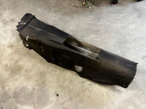 BLACHA OSŁONA OBUDOWA TERMICZNA TUNELU PORSCHE PANAMERA 970 I LIFT