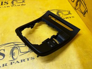 RAMKA PANEL WYBIERAKA SKRZYNI BIEGÓW RENAULT SCENIC IV EU