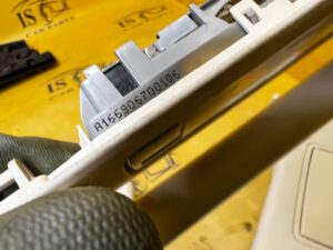 KOMPLET RĄCZKI UCHWYTY PODSUFITKI MERCEDES GLS X166