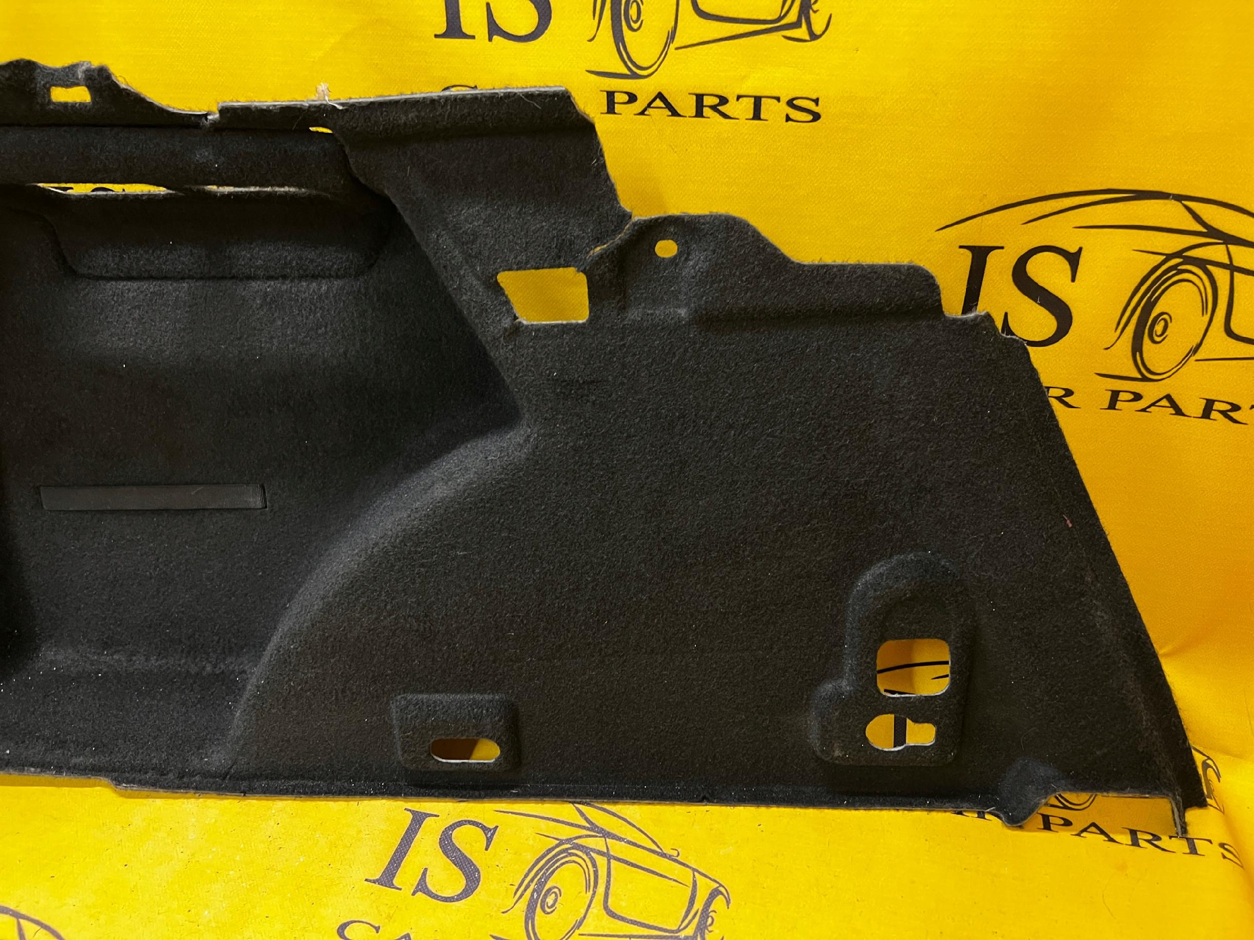 BOCZEK BAGAŻNIKA LEWY TYŁ RENAULT MEGANE IV KOMBI