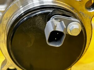 NOWA PIASTA ŁOŻYSKO ZWROTNICY TYŁ FORD KUGA MK3