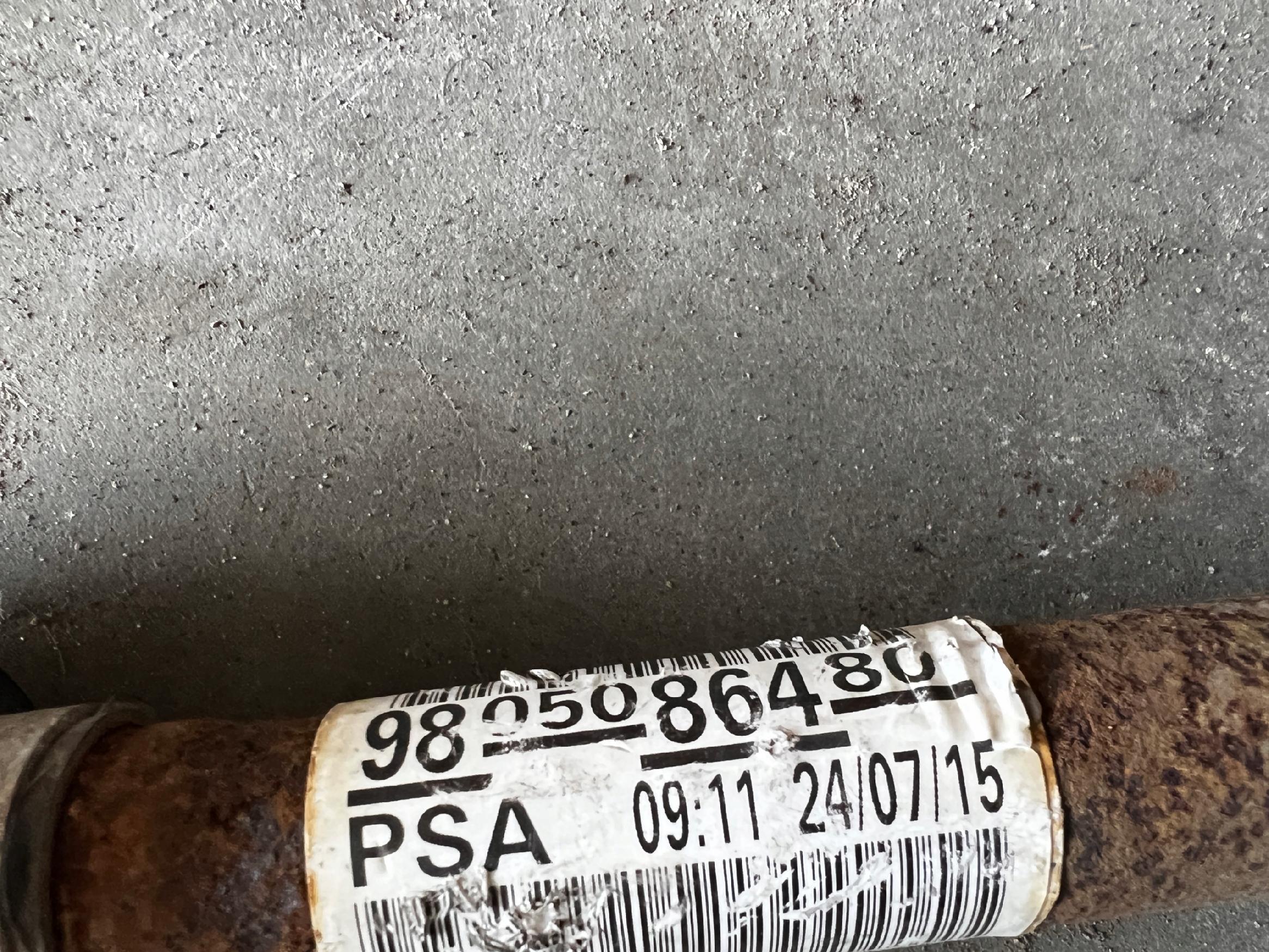 PÓŁOŚ PRZÓD PRAWY PEUGEOT 508 I 2.0 2.2 HDI