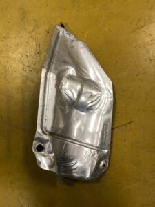 OSŁONA TERMICZNA WYDECHU PODWOZIA GLA INFINITI Q30