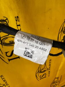 WIĄZKA INSTALACJA MASKI POKRYWY SILNIKA PORSCHE PANAMERA 970 I LIFT