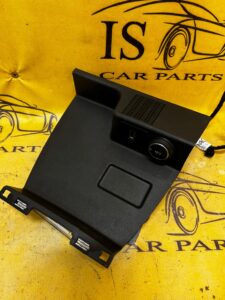 PÓŁKA TUNELU GNIAZDO 12V USB FORD KUGA MK3 ESCAPE