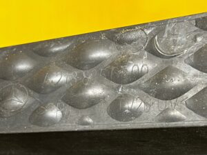 KRATKA ZDERZAKA PRZÓD LEWA MERCEDES E KLASA AMG W213