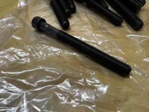 KOMPLET ŚRUBY TORX DO GŁOWICY SILNIKA BMW N51 N52 N52N N53 NOWY OEM