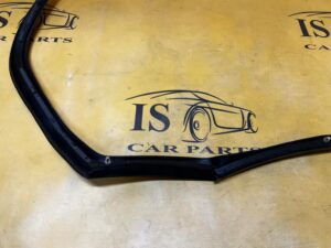 USZCZELKA BŁOTNIKA TYŁ LEWY PORSCHE CAYENNE COUPE 9Y 9Y3