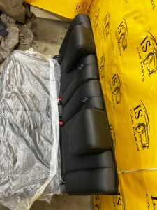 NOWE FOTELE KANAPA TYŁ 3 RZĄD 7 OSÓB SKÓRA NISSAN X-TRAIL T32 EU