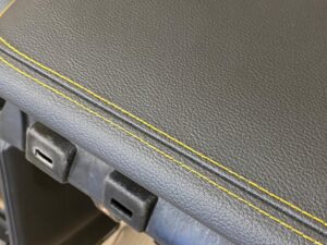 ORYGINALNA DESKA PODUSZI PASY KONSOLA FORD MUSTANG VI MK6 S550 2015-