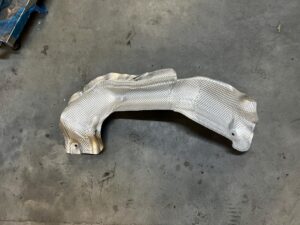 BLACHA OSŁONA OBUDOWA TERMICZNA PORSCHE PANAMERA 970 I LIFT