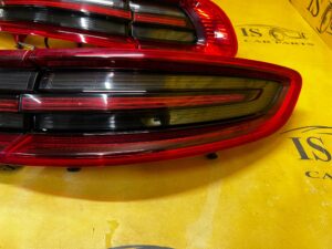 KOMPLET LAMPY LAMPA TYŁ TYLNE PRAWY LEWY PORSCHE MACAN 95B USA