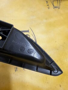 PANEL PRZEŁĄCZNIK SZYB TYŁ LEWY EUROPA PEUGEOT 5008 P87 N.M. 17R