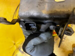 CZUJNIK TEMPERATURY SPALIN RENAULT NISSAN MERCEDES MEGANE IV 1.5 DCI