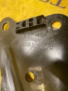 WAHACZ PRAWY TYŁ VW GOLF VIII PASSAT B8 5Q0505226C