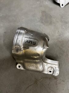 OSŁONA TERMICZNA TURBOSPRĘŻARKI TURBINY PEUGEOT CITROEN 1.6 BLUEHDI