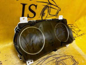 LICZNIK ZEGARY EUROPEJSKIE EU TOYOTA HILUX VIII 8 2.4D D4D 4WD