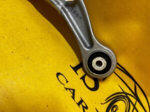 WAHACZ LEWY TYŁ BMW 5 F11 NOWY OEM