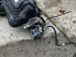 ZBIORNIK BAK POMPA WLEW PALIWA PEUGEOT 2008 II 1.5 BLUE HDI