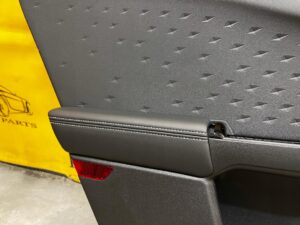 TAPICERKA BOCZEK DRZWI TYŁ LEWY PRAWY FORD KUGA MK3 VIGNALE BANG OLUFSEN